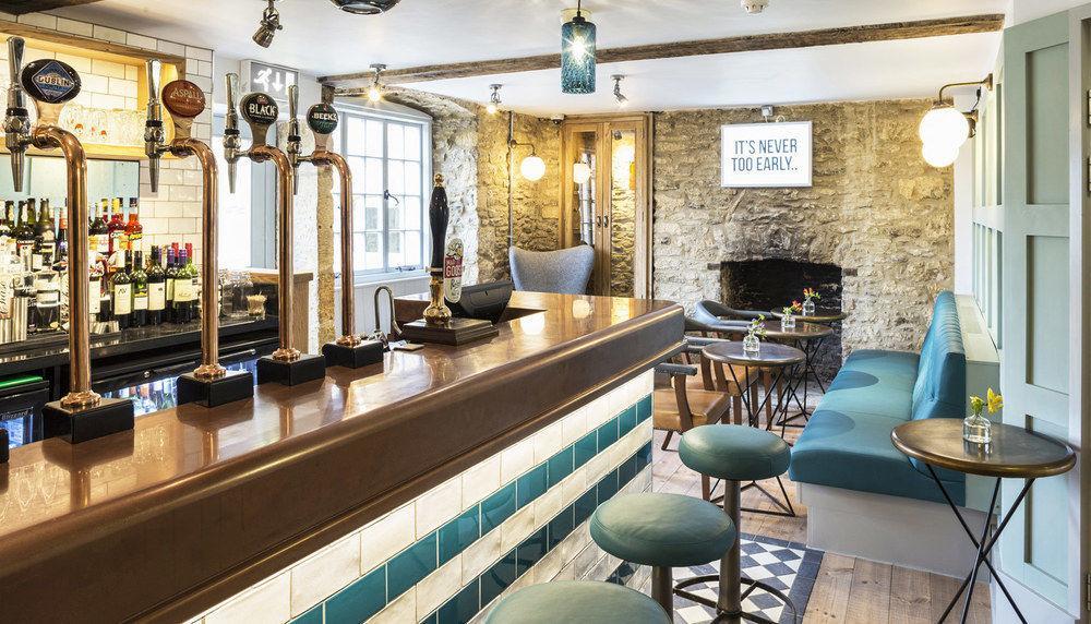 The Old Stocks Inn Stow-on-the-Wold Екстериор снимка